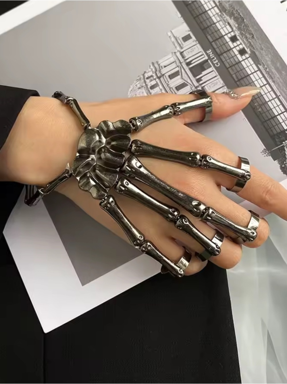 Gothic Skeleton Hand Bracelet Ring – Statement Hand Jewelry